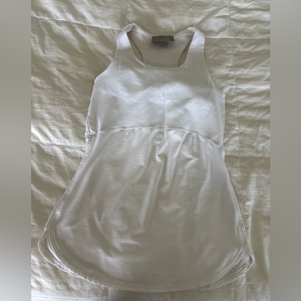 Athleta XXS women’s gym tank top built in bra white
